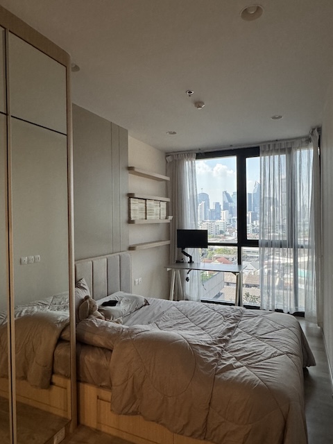 Oka Haus Sukhumvit 36 Comfortable Private 10th Floor BTS Thonglor