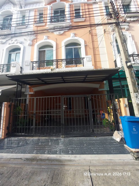 ให้เช่าทาวน์โฮม 3 ชั้น 4 ห้องนอน โครงการบ้านกลางเมือง แกรนด์ เดอ ปารีส รัชดา เหม่งจ๋าย ติดนานาชาติสิงคโปร์ SISB ประชาอุทิศ ห้วยขวาง