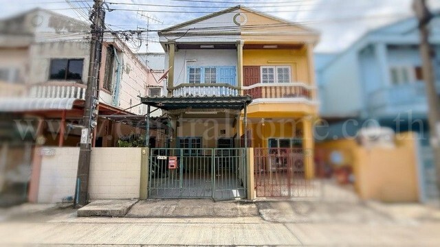 ทาวน์เฮ้าส์ เศรษฐกิจ 33 (สินเนรมิตร) สภาพดี ราคาถูก
