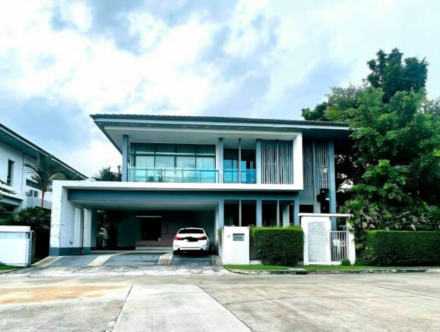 ขาย #บ้านเดี่ยว หมู่บ้านเศรษฐสิริ ศรีนครินทร์-พระราม 9 ถนนกรุงเทพกรีฑา ซอย 7 แยก 4 #ใกล้โรงเรียนนานาชาติไบรท์ตัน 095-164-2956  KK