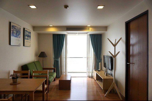 ปล่อยเช่าคอนโด The Alcove49 ซอยสุขุมวิท49 ราคา 18,000 บาท/เดือน ใกล้รถไฟฟ้า BTS สถานีทองหล่อเพียง 600 เมตร ห้องพร้อมเข้าอยู่