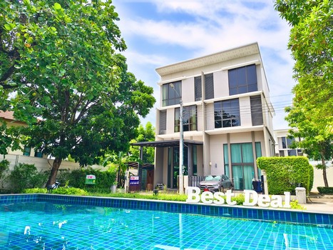 ขาย ทาวน์โฮมหรู Patio พัฒนาการ 32 หน้าสระน้ำ 33.6ตร.ว. 8.3 ล้านบาท หลังริม 3.5 ชั้น 3ห้องนอน 3ห้องน้ำ เข้าออกได้หลายทาง