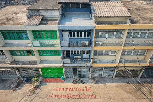 ทาวน์โฮม 3 ชั้น ให้เช่า 3 นอน 2 น้ำ   CBD สาทร แอร์ครบทุกห้อง ใกล้เซ็นทรัล พระราม 3 600 ม.  สาธุประดิษฐ์ ใกล้ BTS ช่องนนทรี 2.5 กม. 