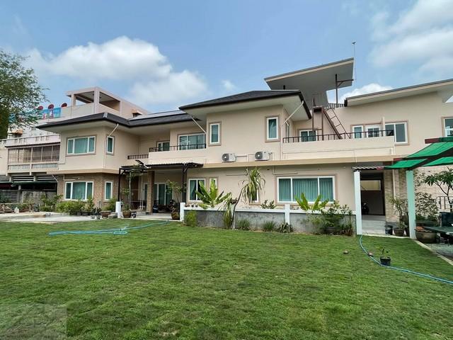 HS 1896 ขายบ้านพร้อมสำนักงาน 241 ตรว. หมู่บ้านซิเมนต์ไทย ซอยรัชดา 52 เขตจตุจักร 