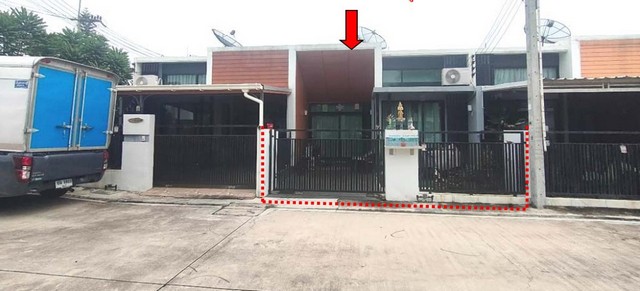 ขายทาวน์เอ้าส์ หมู่บ้านเจฟอเรส อมตะ ซอยมาบยางพร 12 ปลวกแดง จังหวัดระยอง