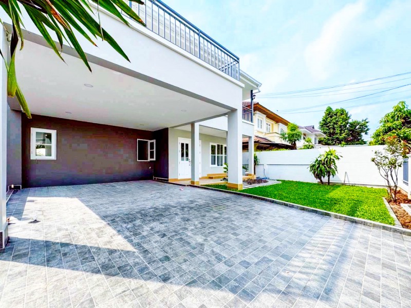 เพอร์เฟคเพลส บ้านเดี่ยว 4 นอน 3 น้ำ ใกล้โรงเรียน RIS มีนบุรี 900 ม. รามคำแหง164 52 ตร.ว. 180 ตร.ม. พร้อมเฟอร์ฯ