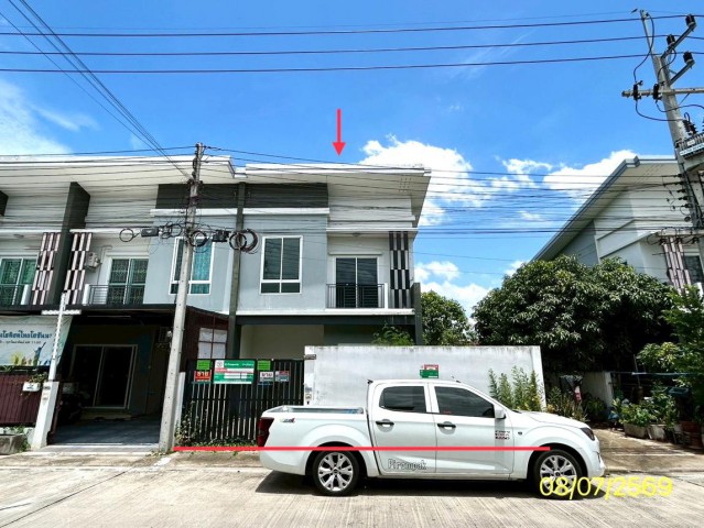 ขายทาวน์เฮ้าส์ปทุมธานี โครงการ เพอร์เฟค โซนรังสิต คลอง 3  อำเภอคลองหลวง