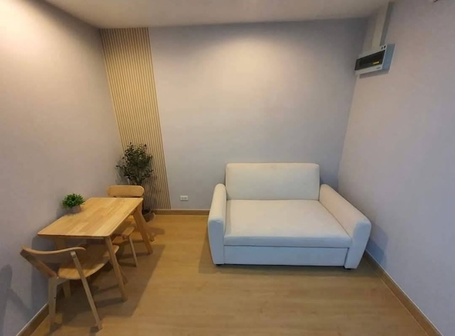 Diamond Sukhumvit Spacious Clean Comfortable 25th Floor BTS Onnut