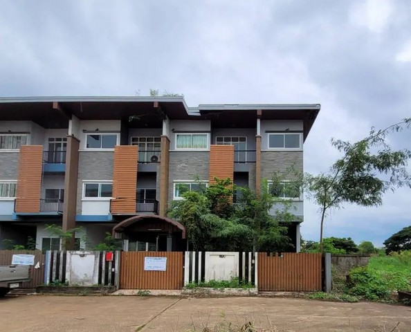 ขาย ทาวน์เฮ้าส์ 2 ชั้น ถนน สุวรรณศร  เมืองสระแก้ว จังหวัดสระแก้ว