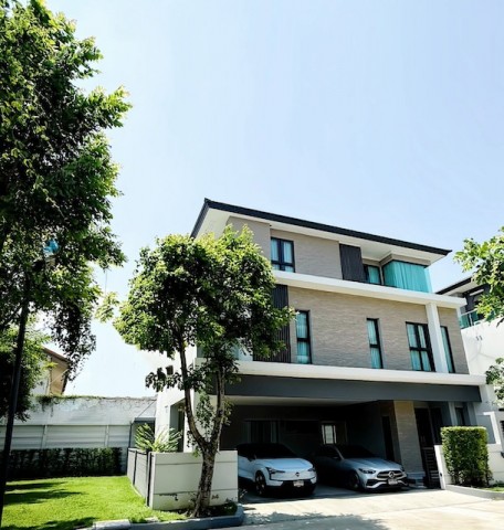 BH4291 ให้เช่า-ขายบ้านเดี่ยว 3 ชั้น The City Ekkamai Ladprao บ้านหลังมุม 3 ชั้น