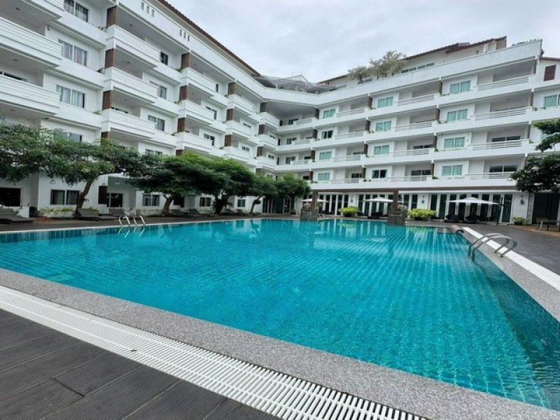 ขายโรงแรม 5 ดาว เขาพระตำหนัก พัทยา 134 ห้อง+Penthouse ใกล้ทะเล TP-H2619