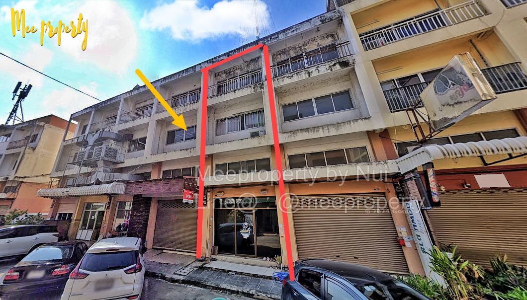  #ขายอาคารพาณิชย์ 3 ชั้นครึ่ง ใกล้ถนนใหญ่ พุทธมณฑลสาย 5 ตรงข้ามปั้ม ปตท. ขนาด 21.9 ตร.ว พื้นที่ใช้สอย 306 ตร.ม. ME-192