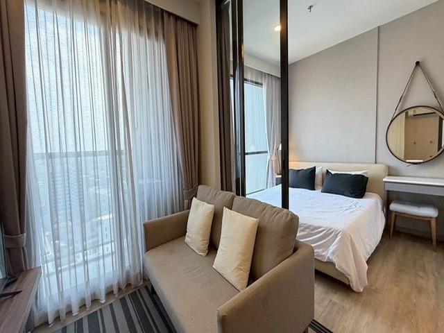 ให้เช่า คอนโดตรงข้ามโรบินสั้น ติดสุขุมวิท Keen condo ศรีราชา 1 นอน TP-C1911