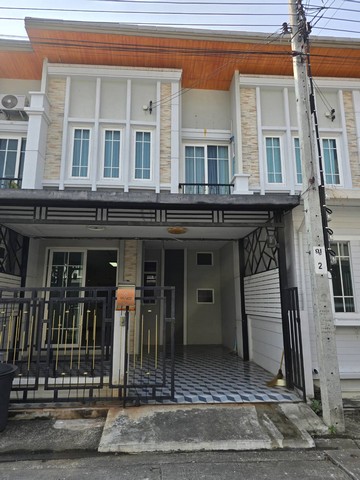 FOR SALE Townhome โกลเด้น ทาวน์ 2 ปิ่นเกล้า จรัญสนิทวงค์ พท. 0 Rai 0 งาน 16 ตารางวา 2ห้องนอน 2890000 บาท. พร้อมให้คุณได้จับจอง
