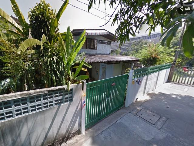 ให้เช่าบ้านเดี่ยว2ชั้น94ตร.วซอยเอกมัย22ปรีดี14โครงสร้างแข็งแรงสภาพเดิม 40 ปี 