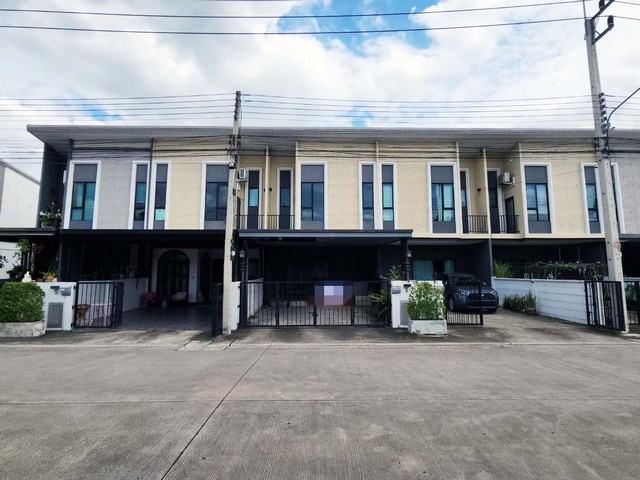 ขายทาวน์เฮ้าส์ หมู่บ้านชีวาโฮม วงแหวน-ลำลูกกา ถนนไสวประชาราษฎร์ ปทุมธานี