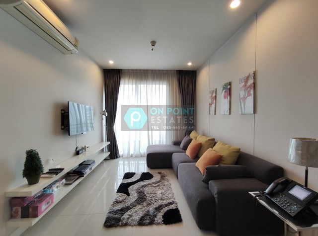 Circle Condominium 1 Bedroom 1 Bathroom for Rent (A1006)