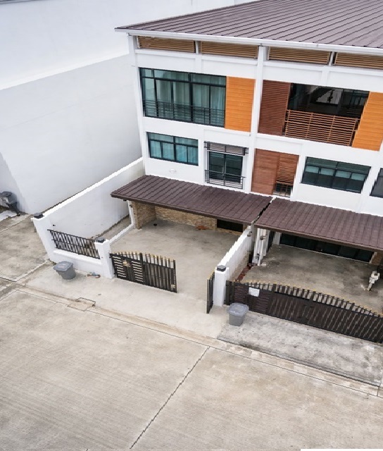 บางแค 2.8 กม. 25 ตร.ว. 300 ตร.ม  ให้เช่าทาวน์โฮม 3 ชั้น 3 นอน 3 น้ำ สาทร ใกล้เดอะมอลล์ ตลาดกัลปพฤกษ์ 