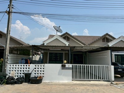 บ้านแฝดทำเลดี ขายบ้านแฝดชั้นเดียว โครงการลลิตาวิลล์ หนองตำลึง พานทอง ชลบุรี 