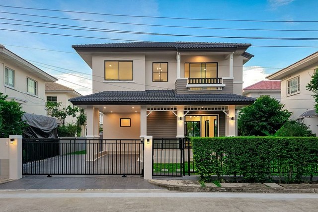 มัณฑนา ปิ่นเกล้า-พระราม 5 บ้านเดี่ยวแต่งสวยที่สุด  โครงการ ทำเลทองติดถนนใหญ่ นครอินทร์-พระราม 5