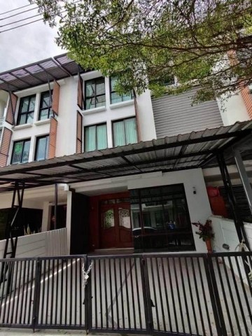 HR 10245 ให้เช่าทาวน์โฮม 3 ชั้น 200 ตรม. 3 ห้องนอน โครงการ Areeya แมนดารีน่า สุขุมวิท77 ติดถนนอ่อนนุช ใกล้ MRT ศรีนุช