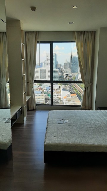 The Room Sukhumvit 62 clean nice private 19th floor BTS Punnawithi