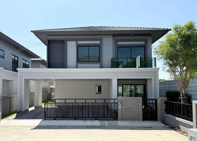 HR 10579 ขายและให้เช่าบ้านเดี่ยว 4ห้องนอน บริทาเนีย บางนา ศรีวารี บางเสาธง สมุทรปราการ บ้านตกแต่งพร้อมอยู่