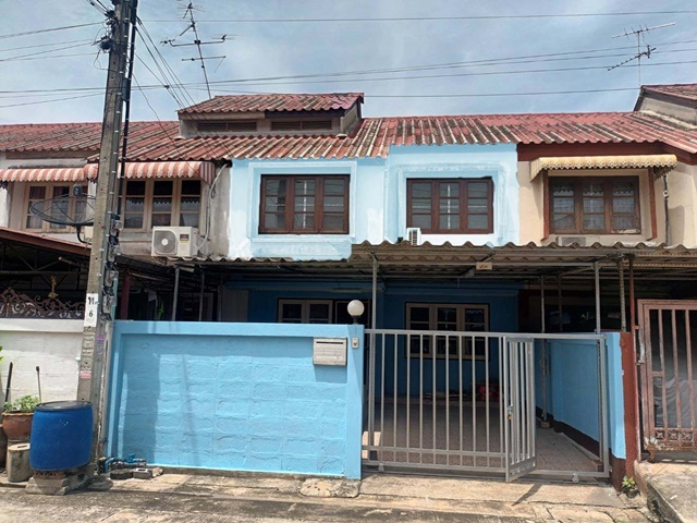 ใหญ่ที่สุด เลียบคลองฝั่งเหนือ 12 หนองแขม ขาย ทาวน์โฮมใหญ่มาก 2 ชั้น ถูกที่สุดในฝั่งธนบุรี ตลาดสดคลองขวาง 1.2 กม. 20 ตรว. 