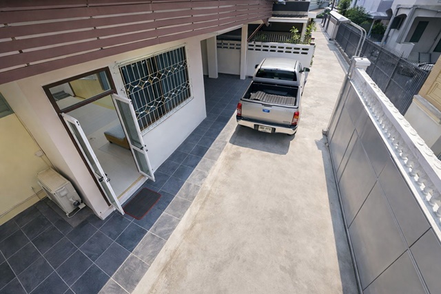 ให้เช่าบ้านเดี่ยว 25ตรว. 1นอน 1น้ำ 9,999B-M BigC 200ม.ICONSIAM 2กม. MRT อิสรภาพ 11-15  ราชภัฏบ้านสมเด็จ 100 ตรม.  