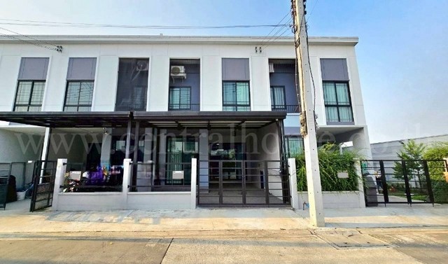 ทาวน์โฮม พลีโน่ รังสิต - ปทุมธานี พร้อมอยู่ ถูกสุดในโครงการ