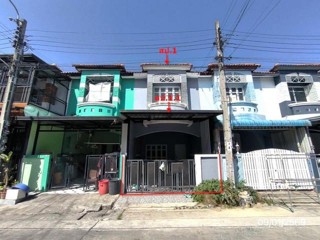 ขายทาวน์โฮม ปิยวรารมย์ 3 ถนน บ้านกล้วย-ไทรน้อย นนทบุรี