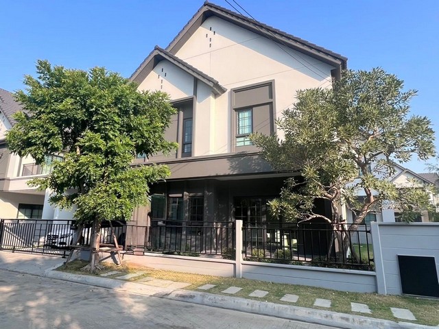 LV53541 ให้เช่า บ้านเดี่ยว เซนโทร ศรีนครินทร์-บางนา 2 CENTRO Srinakarin-Bangna 2 บ้านเดี่ยวดีไซน์ใหม่ ใกล้ MEGA บางนา