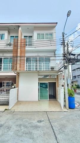 POR4500ให้เช่า ทาวน์โฮม โฮม อินทาวน์ พหลโยธิน 73 Home In Town Paholyothin 73 ซ. พหลโยธิน 73 แขวงสนามบิน เขตดอนเมือง เดินทางสะดวกติดถนนใหญ่