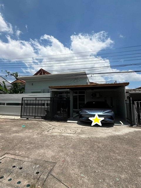 ให้เช่าบ้านเดี่ยว 1 ชั้น 43 ตร.ว. หมู่บ้านทิวสน ลาดพร้าว 87 แยก 18 ใกล้ CDC เลียบด่วน