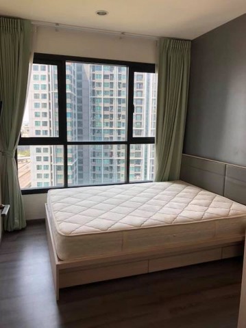 The Base Park West beautiful view comfortable 19th floor BTS Onnut