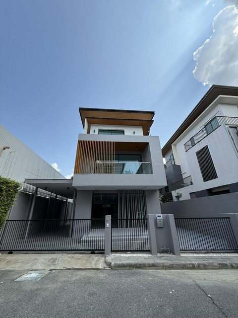 T26-998 ขาย บ้าน AQ Arbor สวนหลวง ร.9 – พัฒนาการ ชั้นที่ 1 กรุงเทพ ประเวศ