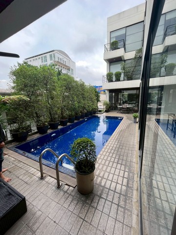 ให้เช่าบ้านเดี่ยว4ชั้นใจกลางอารีย์พญาไทพร้อมสระว่ายน้ำส่วนตัว บ้านเดี่ยวขนาดใหญ่ พื้นที่ 650 ตร.ม.