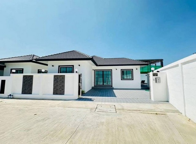 ขายพลูวิลล่าพัทยา ซอยหนองเกตุใหญ่ บ้านสวย ตกแต่งครบ พร้อมเฟอร์ FP-H01825 