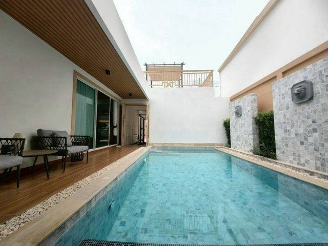 ให้เช่าบ้านเดี่ยวพัทยา 2 ชั้น สไตล์พูลวิลล่า ตกแต่งครบ พร้อมเข้าอยู่  FP-H01817