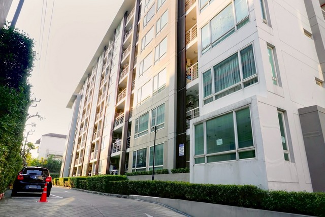 Condo. Elements Srinakarin อิลีเม้นท์ ศรีนครินทร์ 2BEDROOM 2190000 บ. ไม่ไกลจาก Seacon Square โครต-ถูก เป็นคอนโดรีโนเวทใหม่พร้อมอยู่ บนทำเลที่เป็นเลิศ โดยตั้งอยู่ในโครงการคุณภาพที่มีส่วนกลางครบถ้วน เหมาะสำหรับผู้ที่ต้องการคอนโดพักอาศัยอยู่ในบริเวณที่