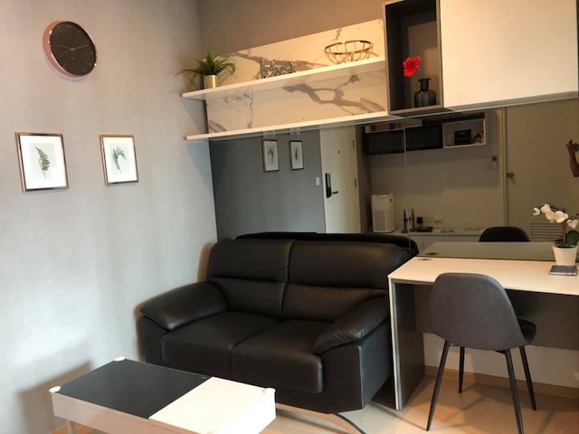 The Tree Sukhumvit 71 Spacious Clean 12th Floor BTS Phra Khanong