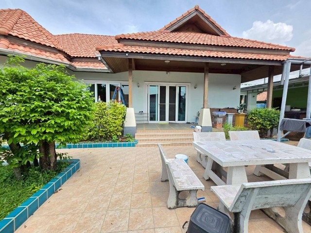 ขายบ้านเดี่ยวชั้นเดียว ขนาด 150ตรว ชัยพฤกษ์2 หลังมุม ใกล้ทะเล ชัยพฤกฝั่งสนามกีฬา เมืองพัทยา ชลบุรี