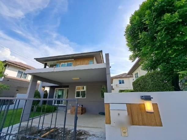 ขายบ้านด่วน 4.29 ล้าน 51.6 ตรว. Inizio สันกำแพง บ้านคุณภาพ Land&House บ้านเดี่ยว 2 ชั้น เฟอร์นิเจอร์ครบ ทำเลทอง พร้อมเข้าอยู่ได้เลย