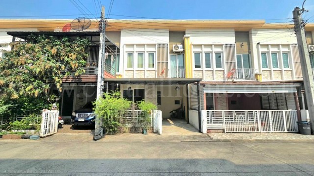 ลดราคา ทาวน์โฮม โกลเด้น อเวนิว แจ้งวัฒนะ - ติวานนท์ ซอยวัดกู้