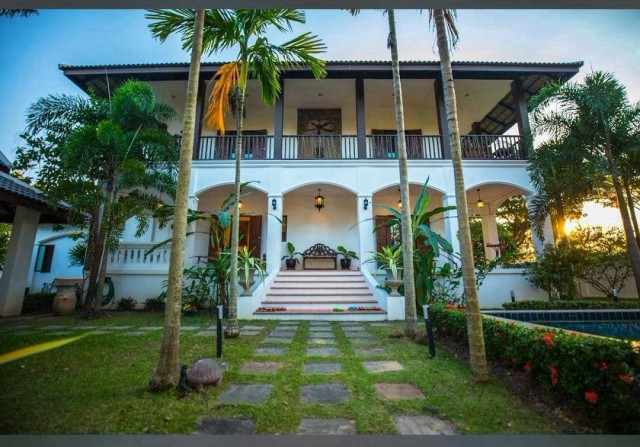 ให้เช่า 55,000 บาท/เดือน หางดง – #วังตาล พูลวิลล่า #สไตล์รีสอร์ต #Fully Furnished บรรยากาศร่มรื่น รายล้อมด้วยธรรมชาติ เหมาะสำหรับอยู่อาศัย
