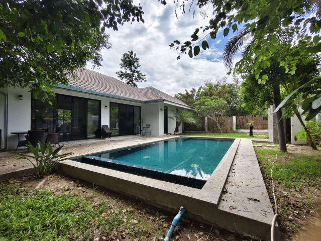 โซนน้ำแพร่ #หางดง ขาย 6.85 ล้าน 196 ตรว. Pool Villa หรู บ้านสวย บรรยากาศเงียบสงบ สวนกว้าง เหมาะสำหรับอยู่อาศัยเอง