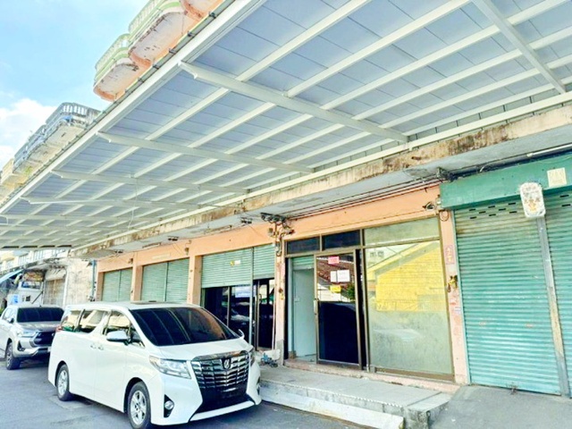 บางบอน1 3 น้ำ 18 ตร.ว. 230 ตร.ม. 1 ทำเลบางบอน อาคารพาณิชย์ 3.5 ชั้น 3 นอน กัลปพฤกษ์ สามแยกบางบอน 900 ม. 