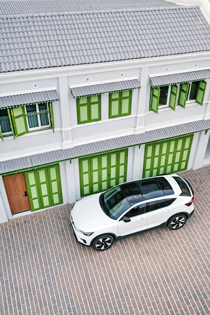 รีโนเวทใหม่ ใกล้ตลาดสำเพ็งใกล้MRTวัดมังกร 800ม.  MRTสามยอด 700ม.   2นอน 2น้ำ เยาวราช อาคารพาณิชย์ 2.5 ชั้น