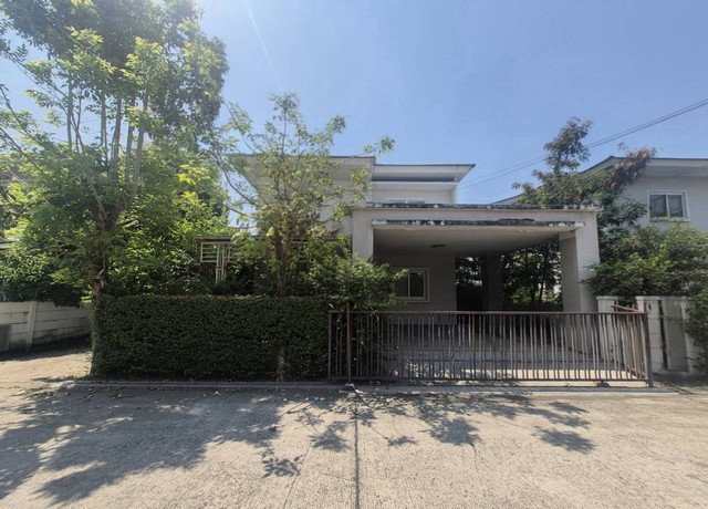 โครงการเดอะลิฟวิ่ง 3 บ้านเดี่ยว 2 ชั้น ซอยวัดลาดปลาดุก ถนนบ้านกล้วย - ไทรน้อย นนทบุรี  -	บ้านราคาพิเศษ ถูกกว่าตลาด 