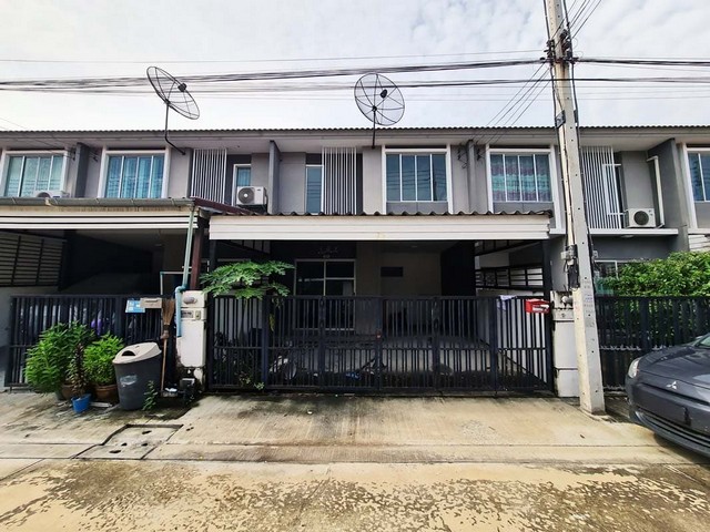 ขายทาวน์เฮ้าส์ หมู่บ้านพฤกษาวิลล์ 79 ถนนเลียบคลองเปรมประชากร ปทุมธานี